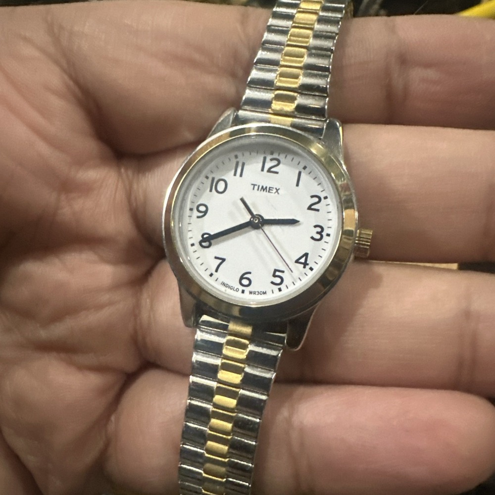 Working Timex Indiglo Quartz Women Watch Two Tone Stretch Band Analog 25mm MINT